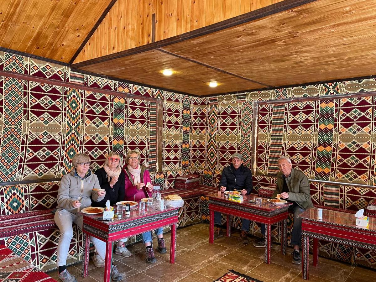 Desert Jewel Camp Wadi Rum Bagian luar foto